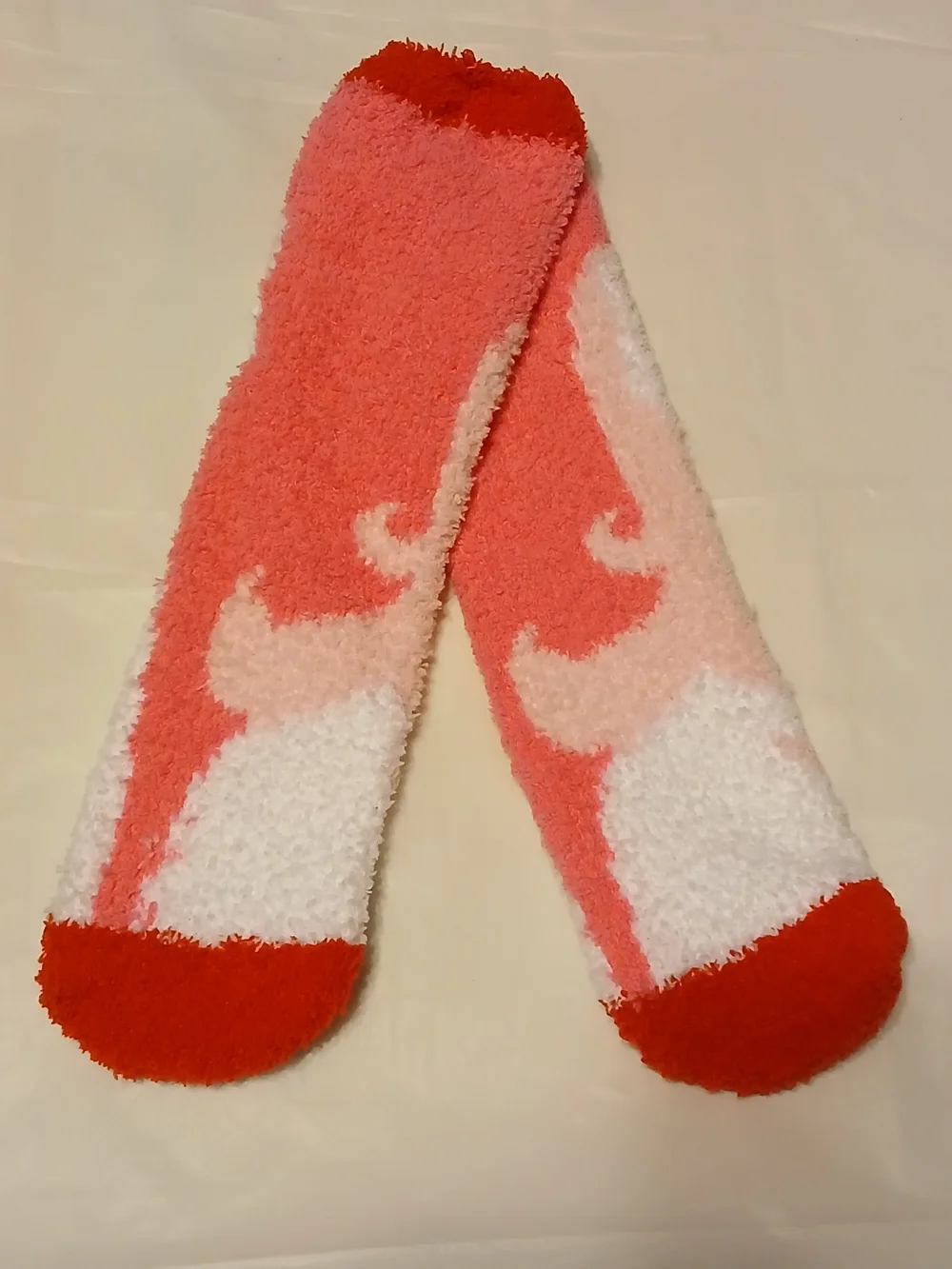 BAS Cozy Kids Heart Fuzzy Socks - Pink, Red & White